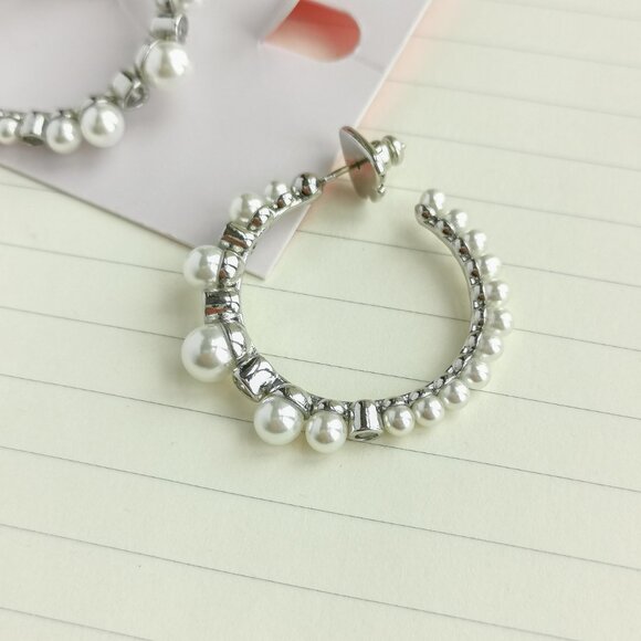 Pearl Caviar Silver Hoop Earrings - Kate Spade - Picture 3 of 3